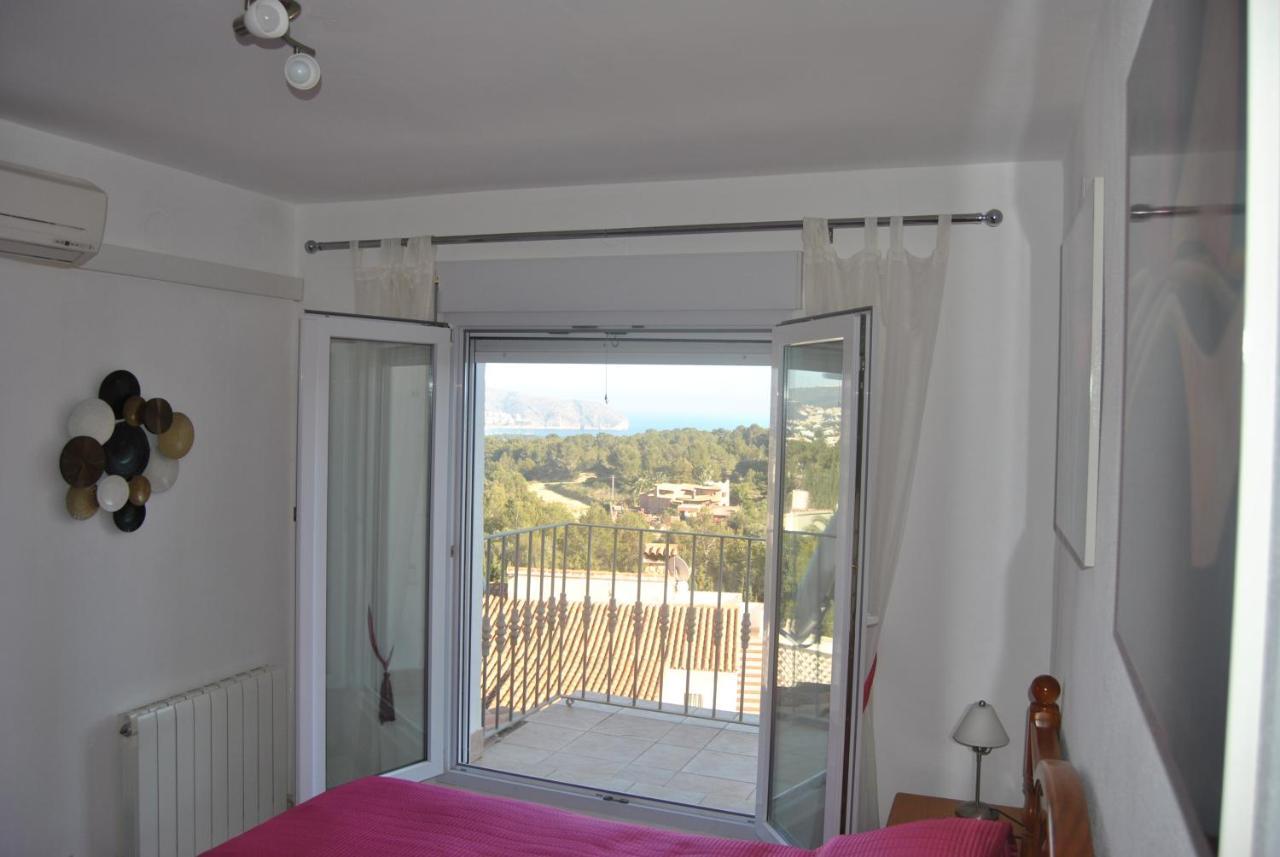 Rosalalinda - Cosy Semi-Detached Home With Sea Views And Large Terrace Moraira Kültér fotó
